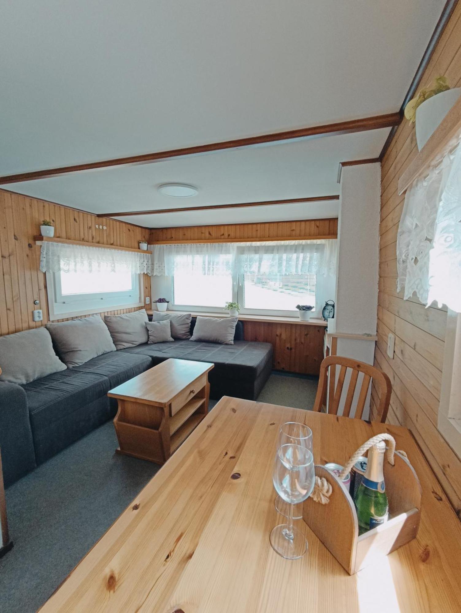Villa Mobilheim Pod Vyhlidkou Litomyšl Exterior foto
